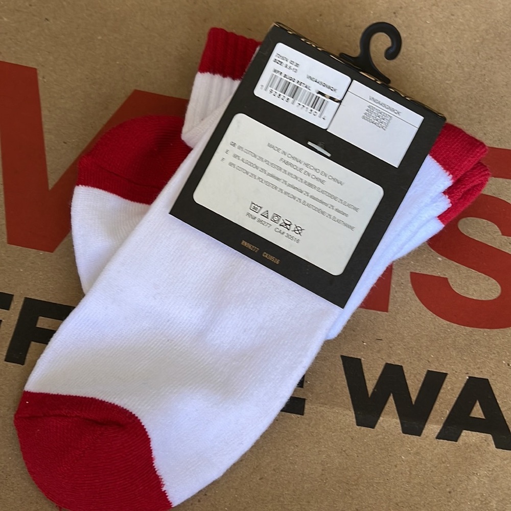 VANS “Off The Wall” Women’s socks - Picture 8 of 10